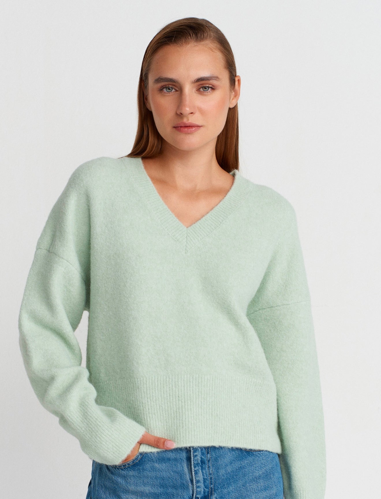 Light Mint V-neck