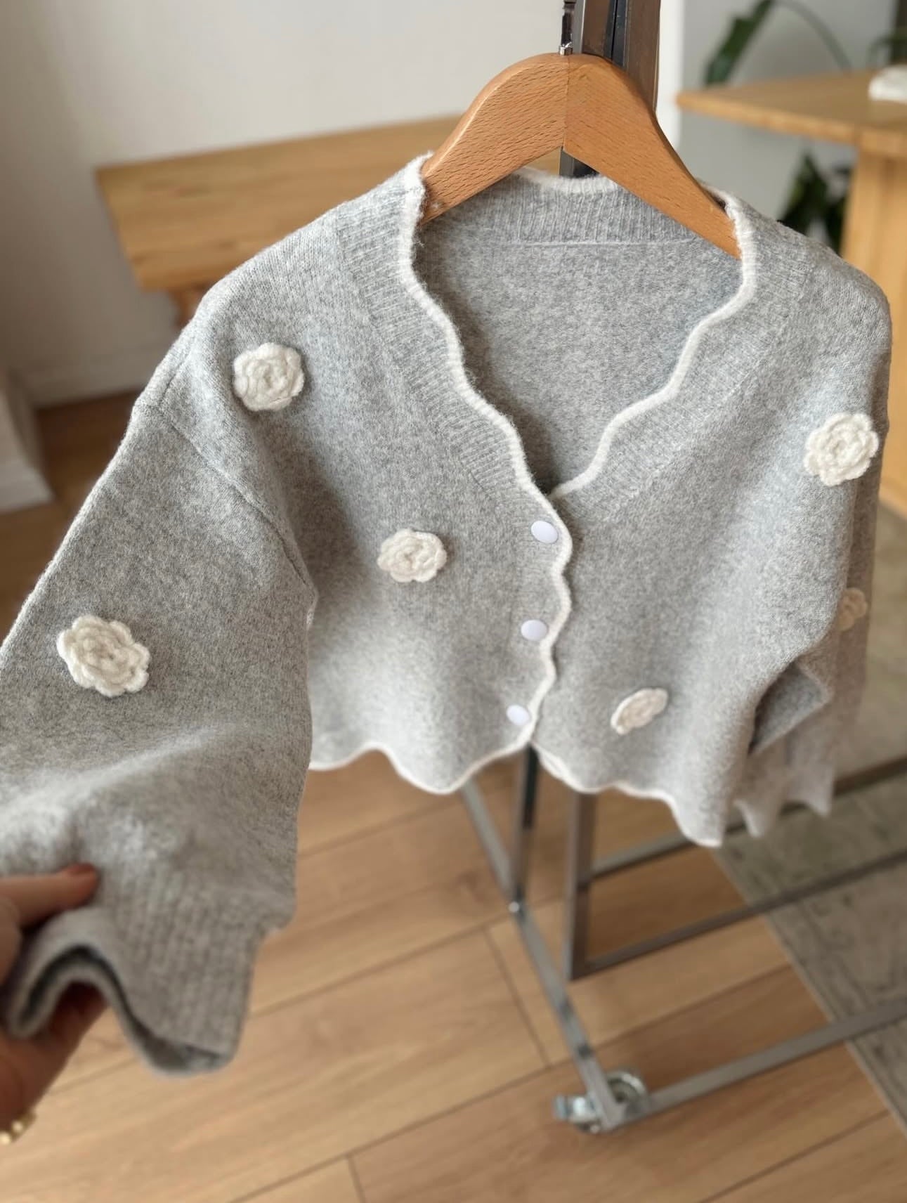 Grey cardigan with flowers