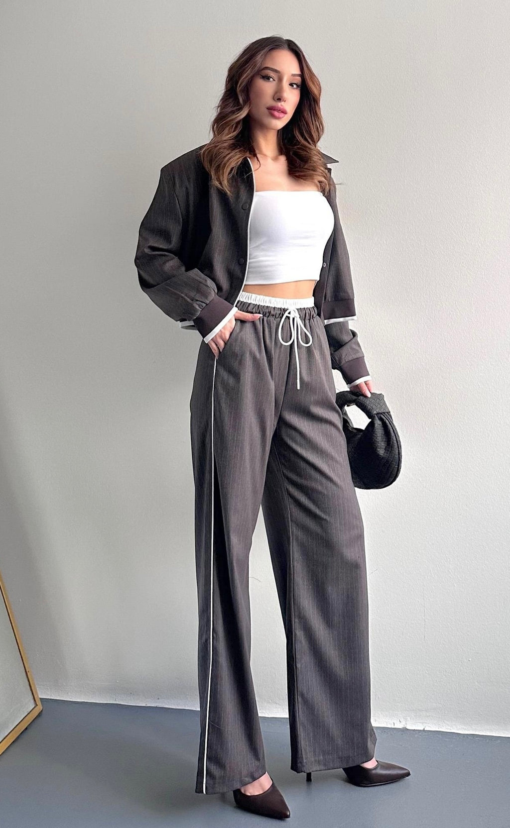 Contrast Detailed Brown Trouser