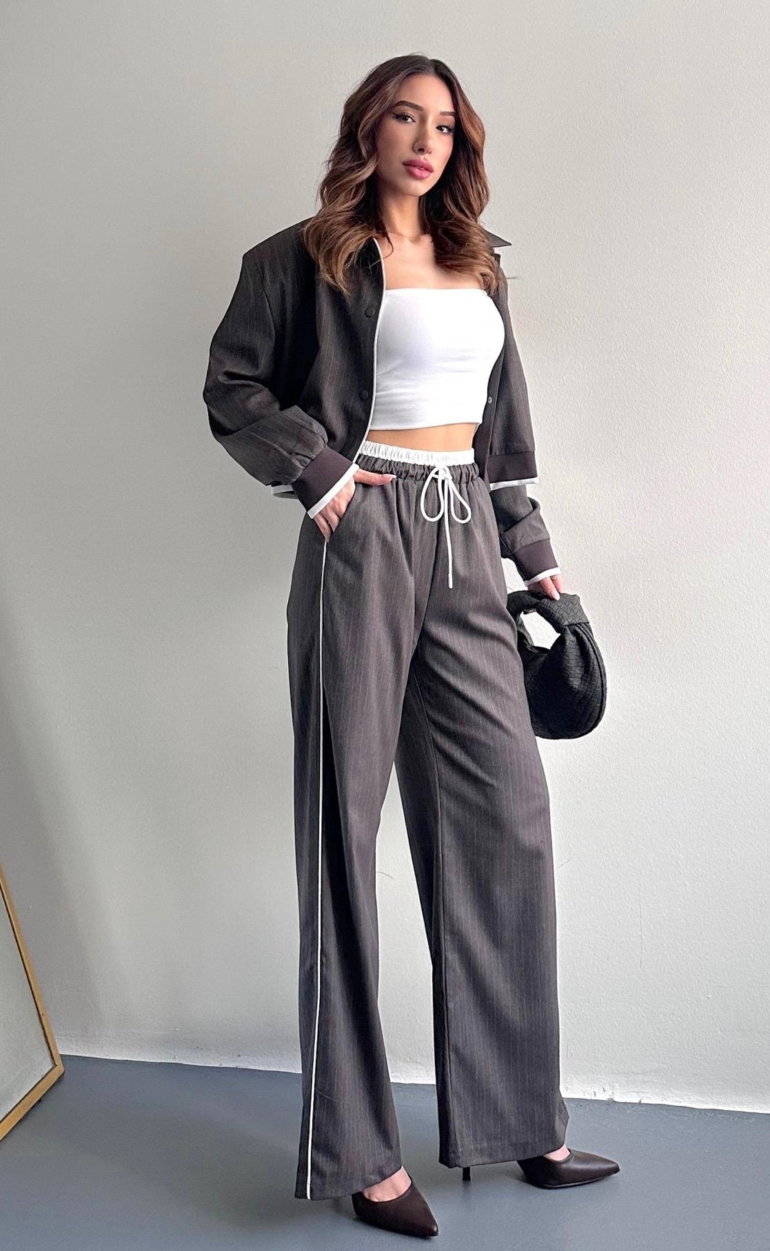 Contrast Detailed Brown Trouser