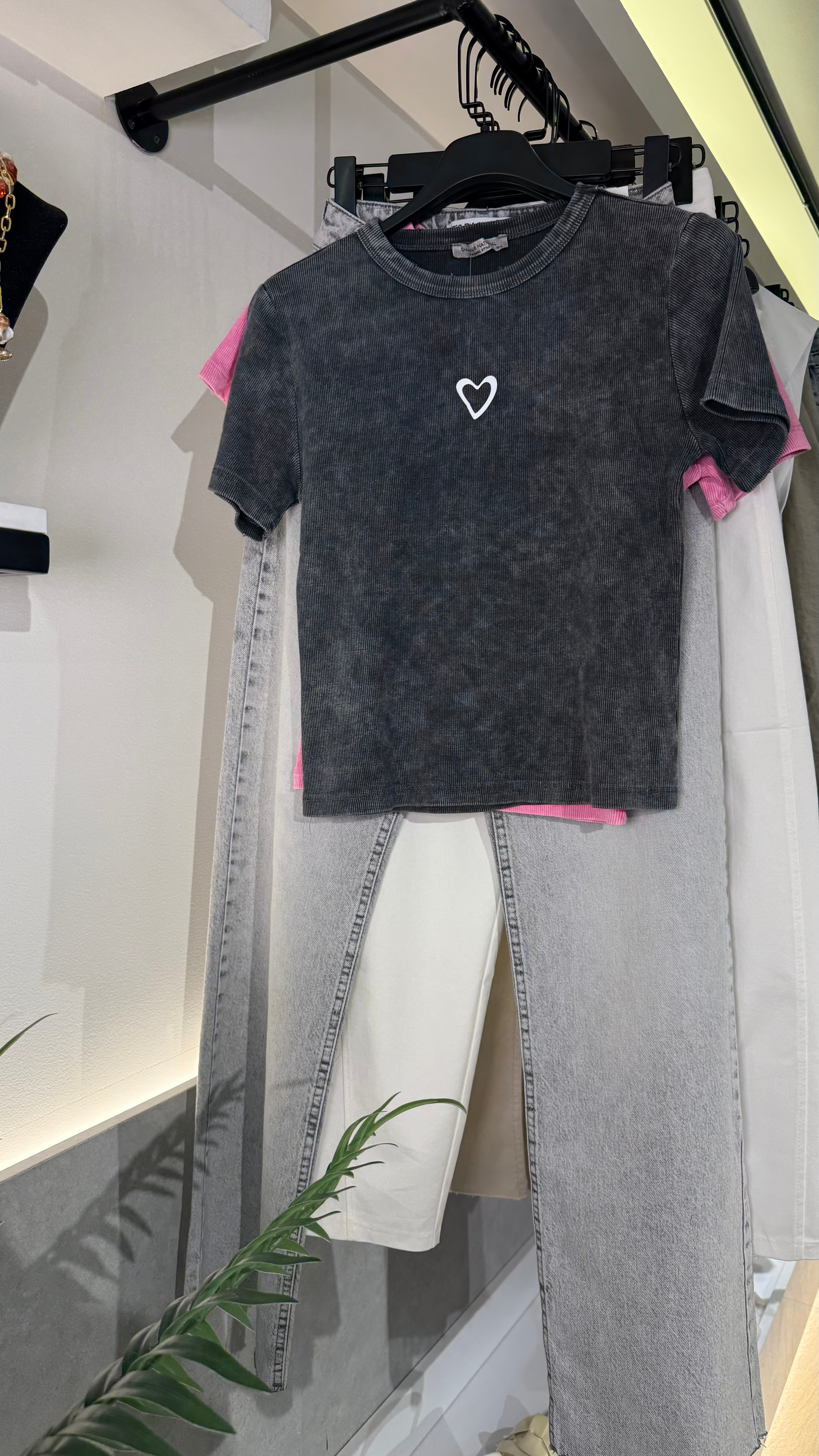 Vintage Basic - Grey