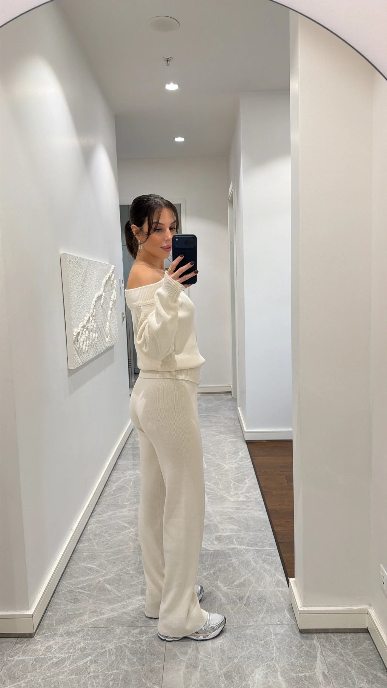 Ecru off-shoulder Set