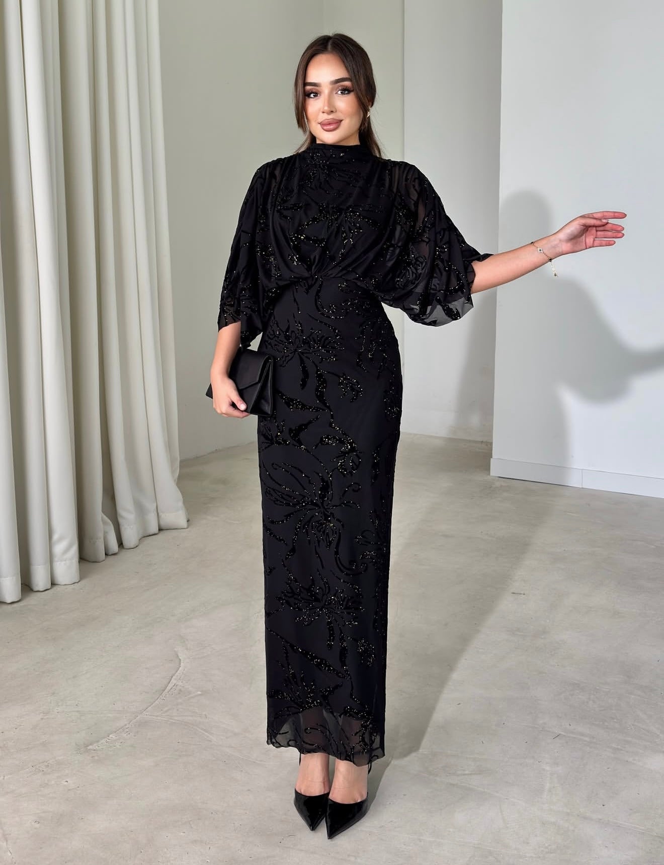 Amara Floral Dress - Black
