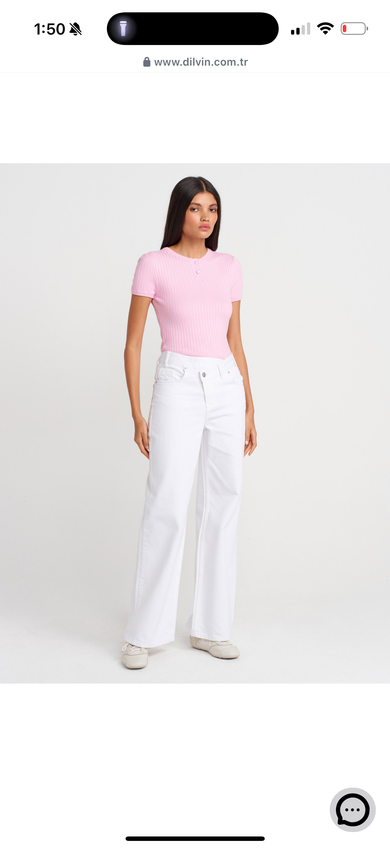 pink T-shirt