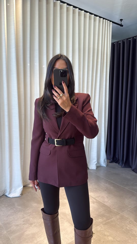 Belted-Blazer Burgundy