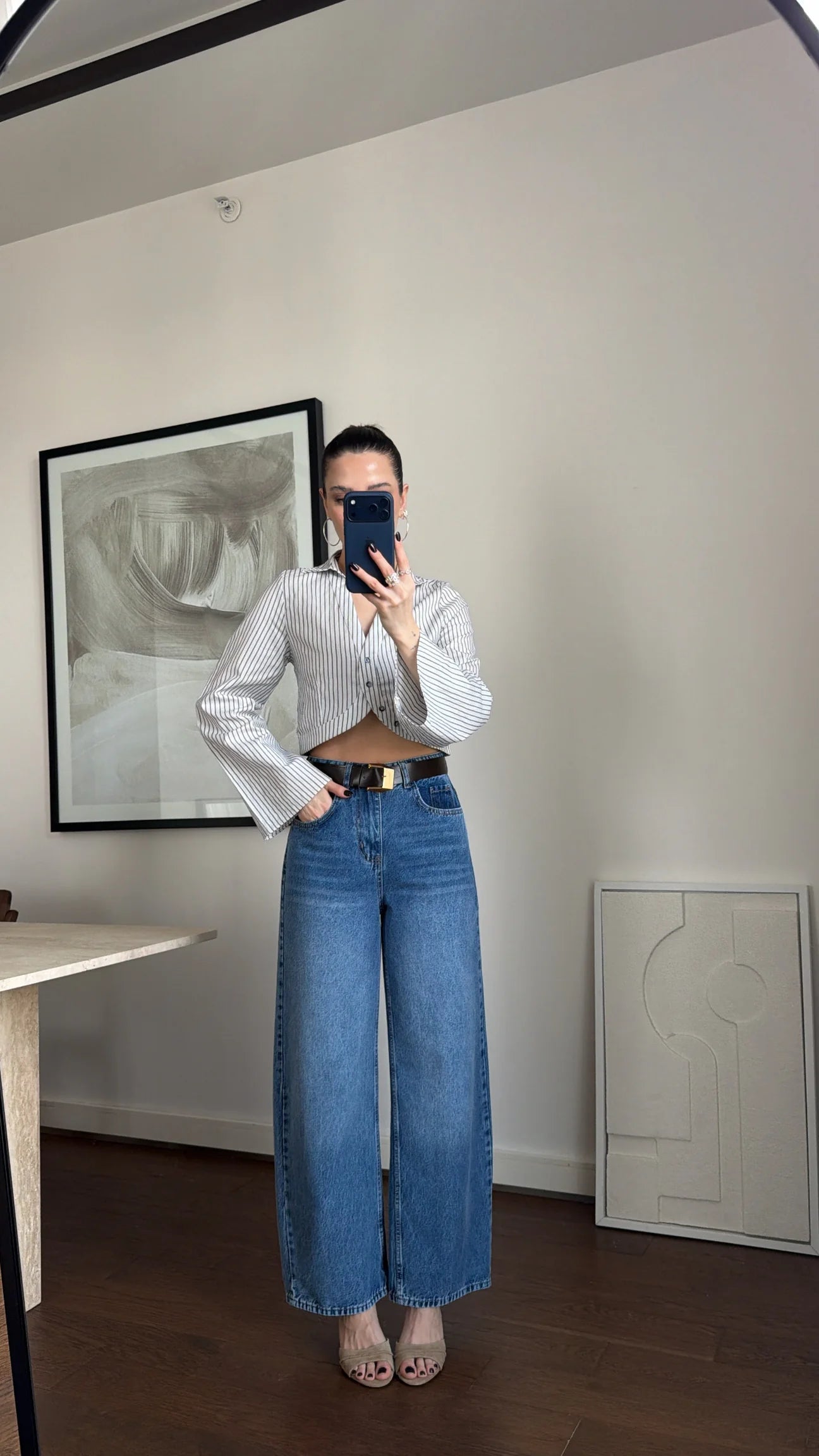 High-waisted Denim with Belt