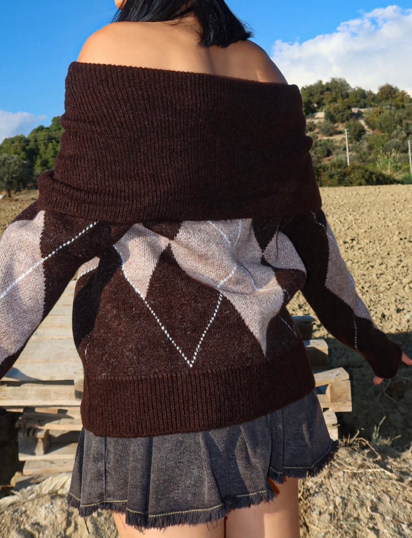 Off-shoulder Sweater