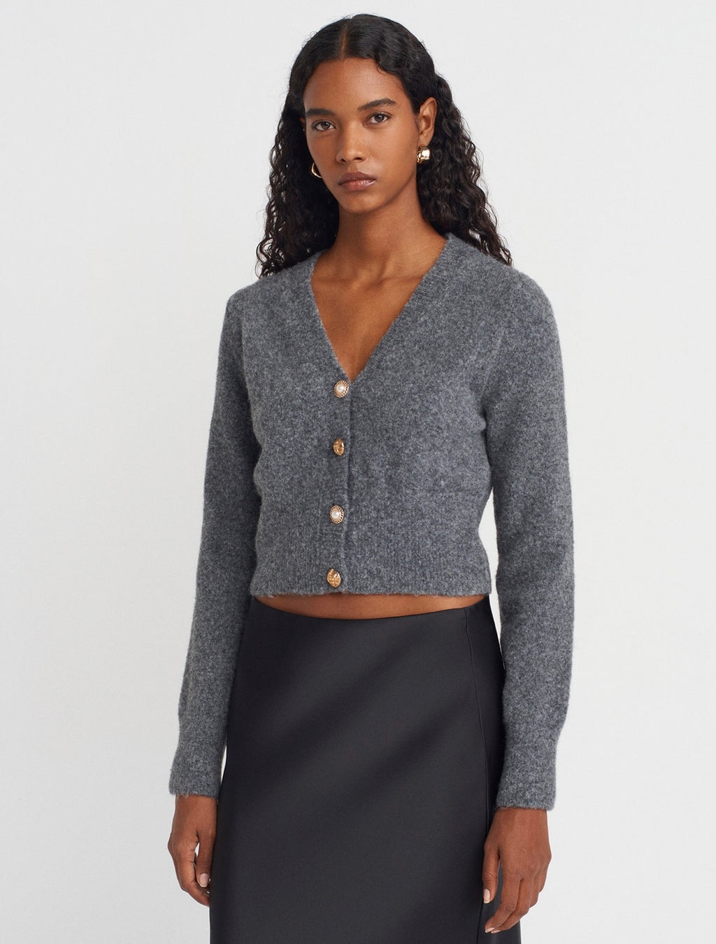 Cardigan grey detailed buttons