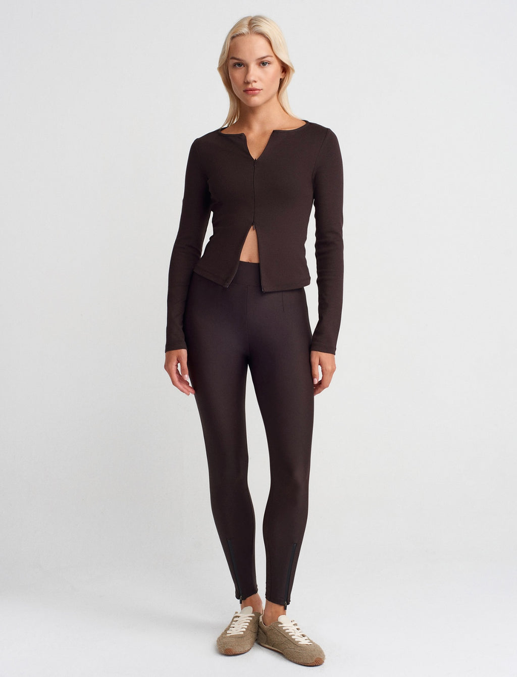 Zipper Detailed Top