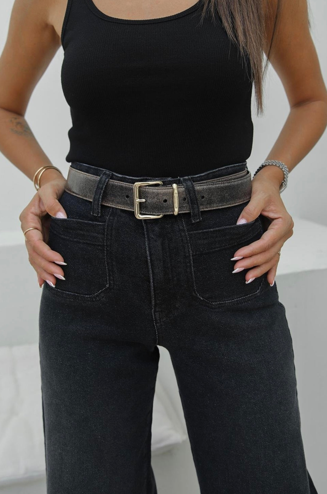 Front Pocket Wide Leg Jeans