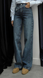 Belted Jeans
