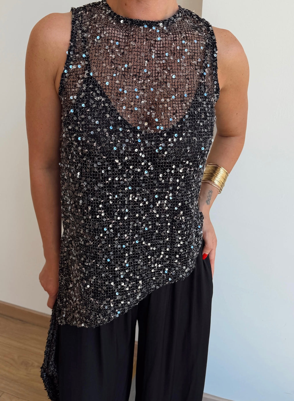 Metallic Asymmetrical Top - Black