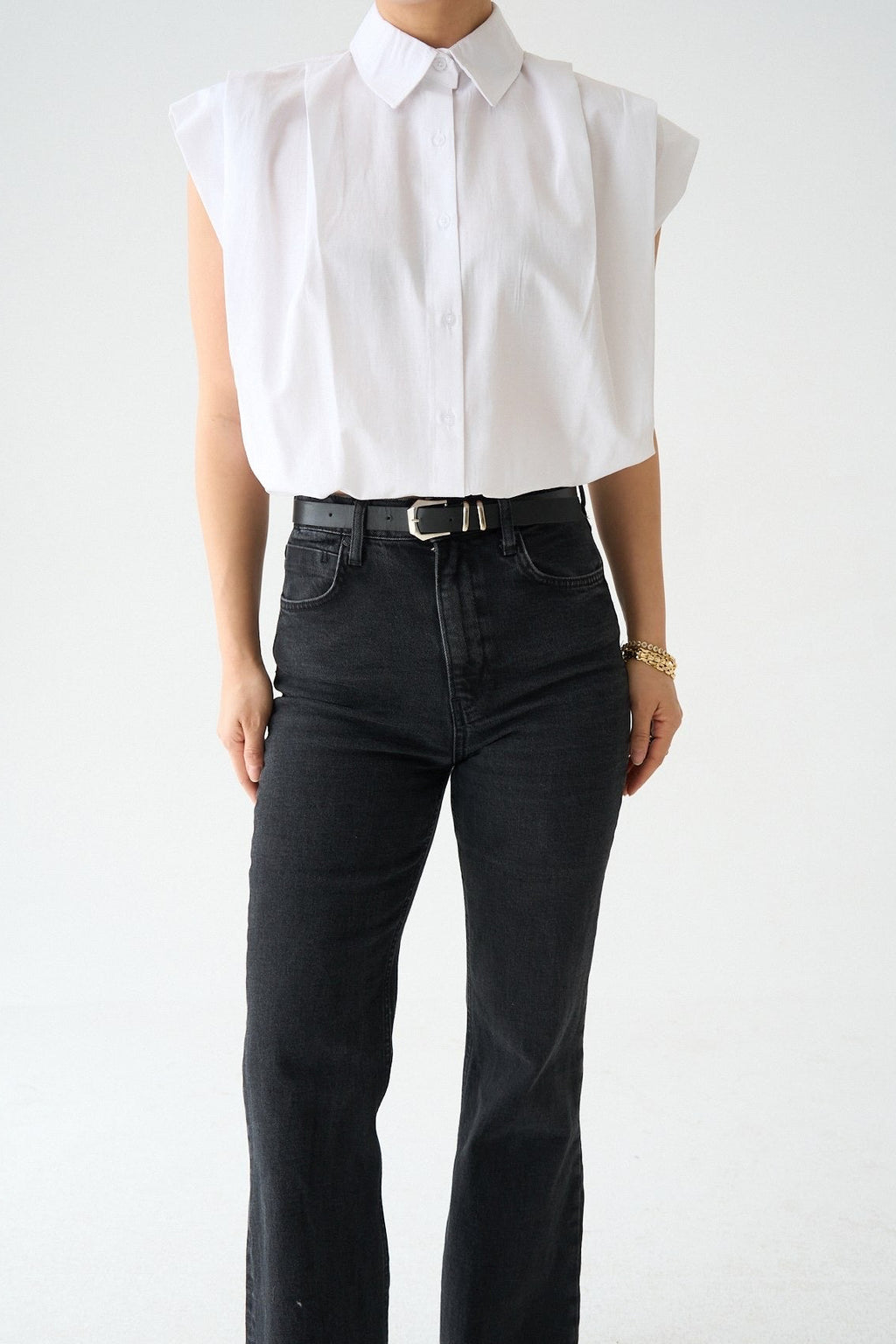 SS white shirt