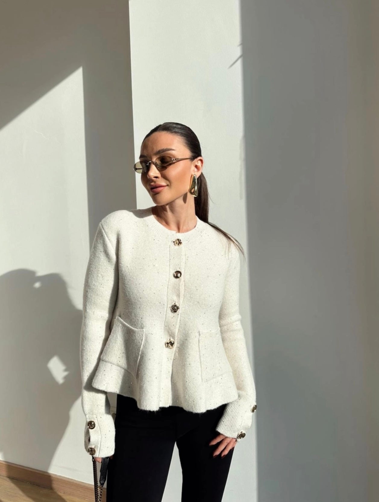 Dilvin Ecru Sweater with Gold details