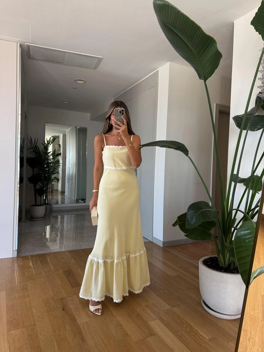 Yellow dress