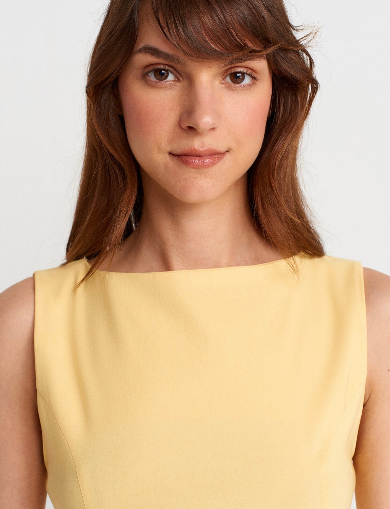 Shaped waist top