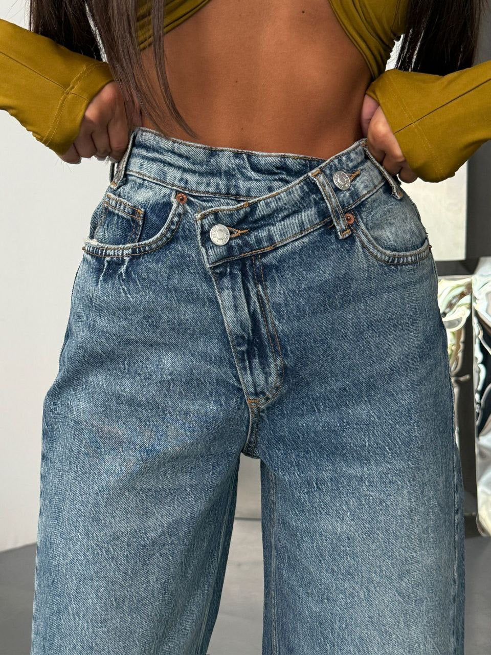 Trendi Light-Blue Jeans