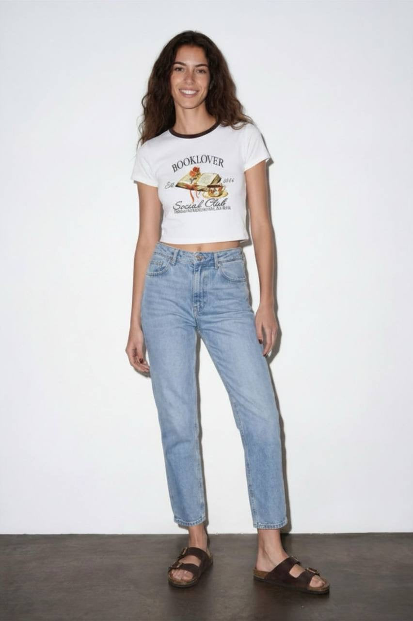 Book Lover Crop