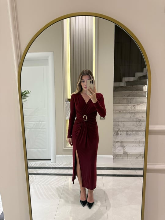 Buckled Dress - Bordeaux