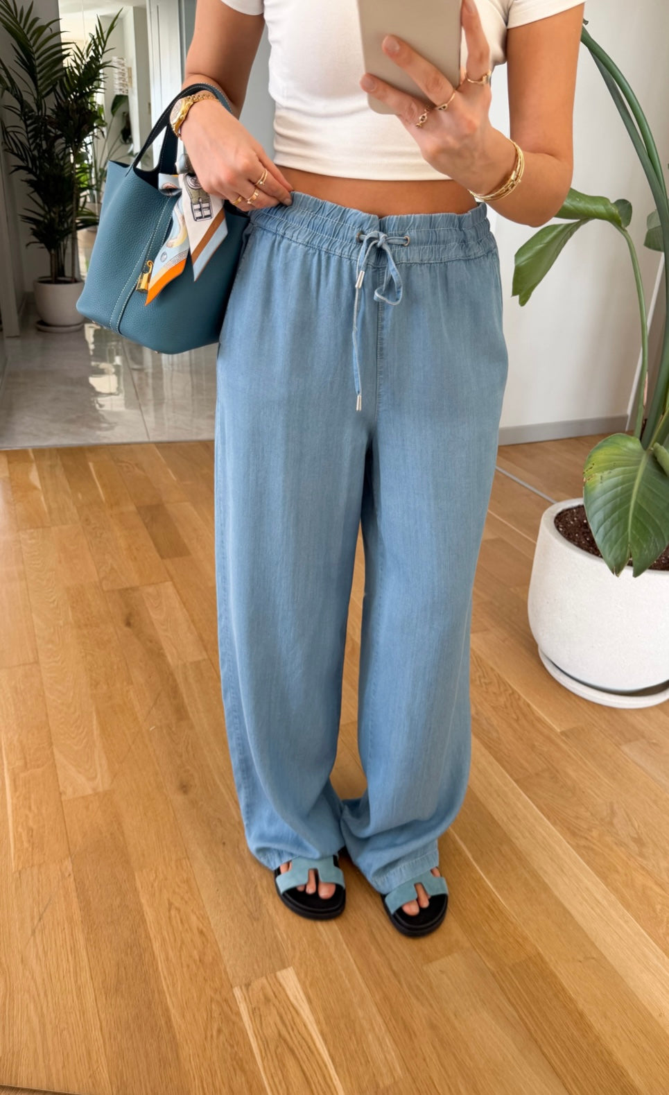 Elastic Waistband Trousers