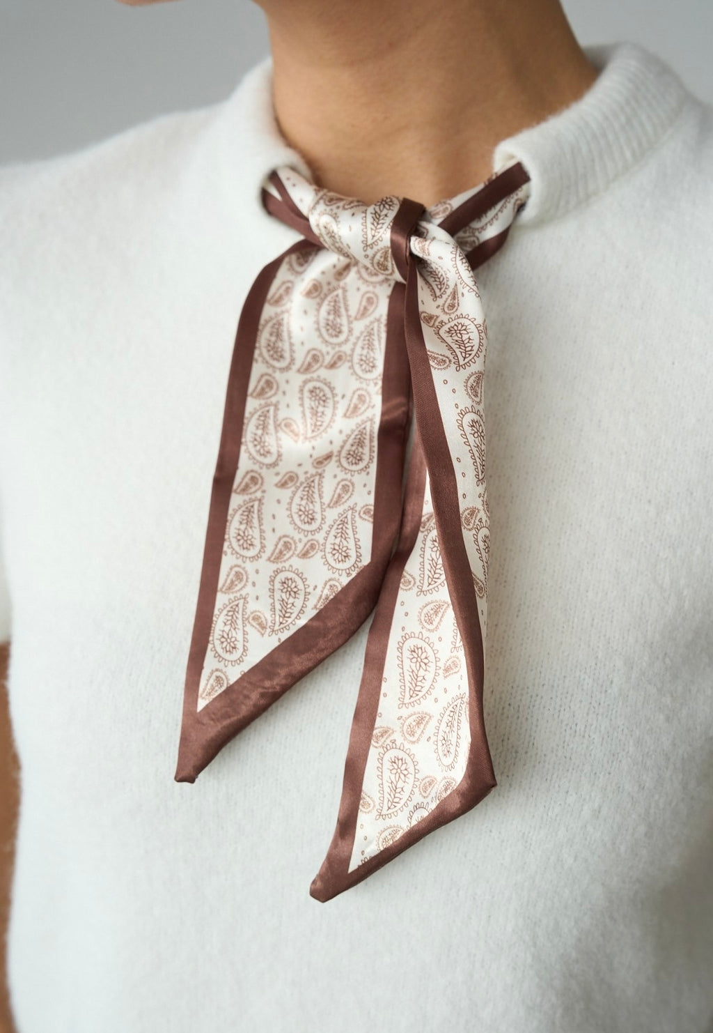 Wool top with scarf