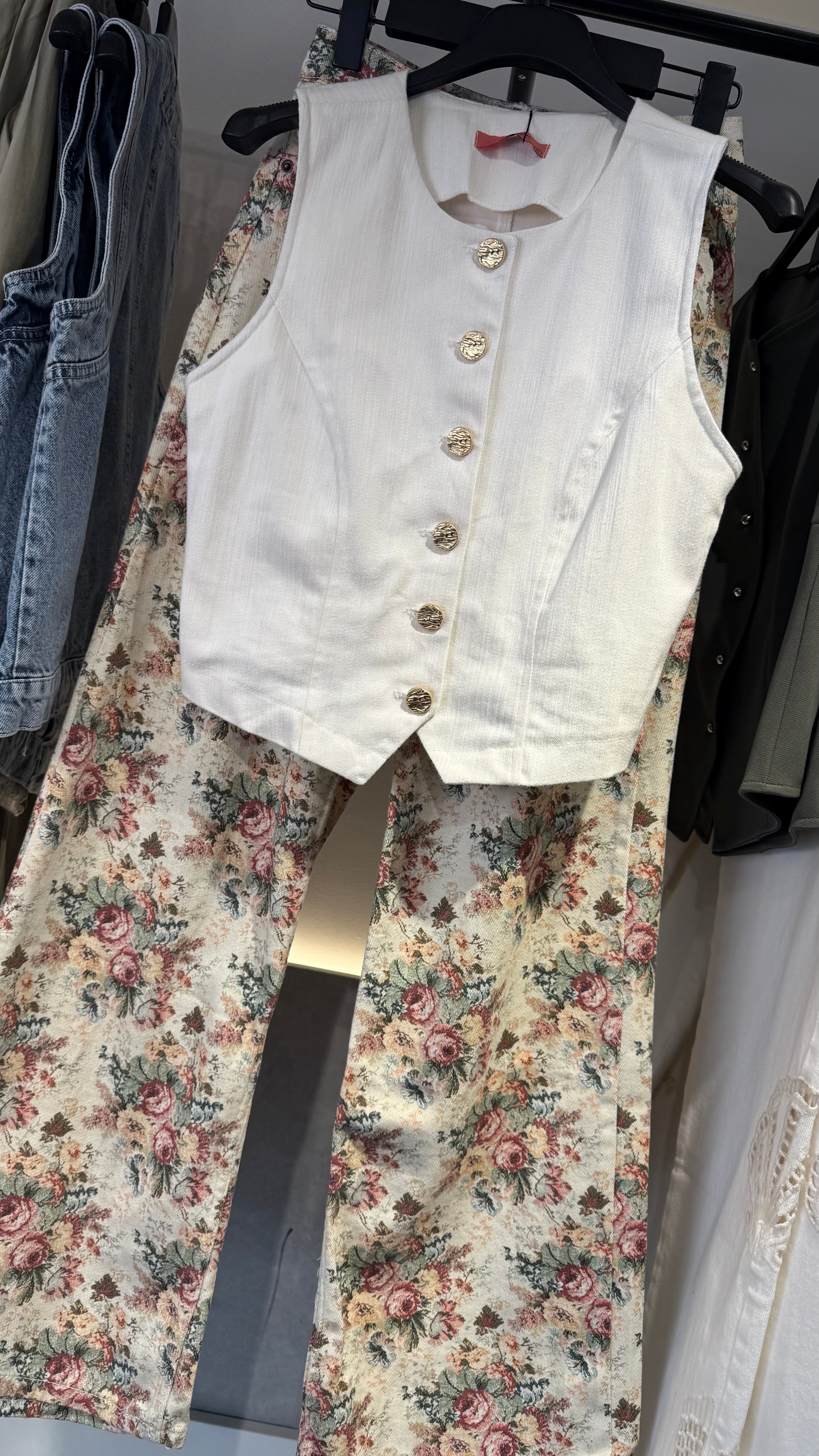 White denim vest