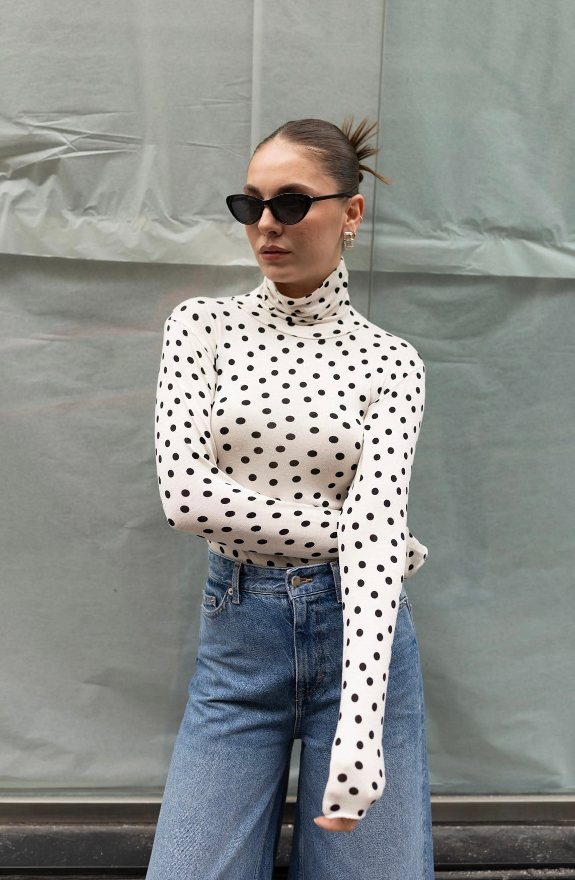 Polka-dots blouse - white