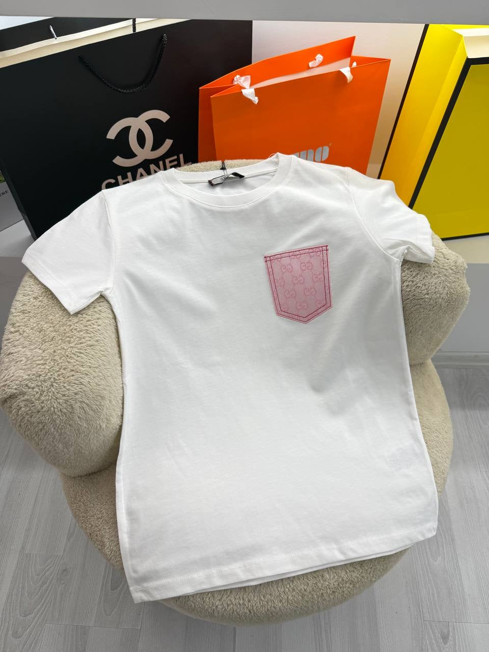Gucci - Pink Details