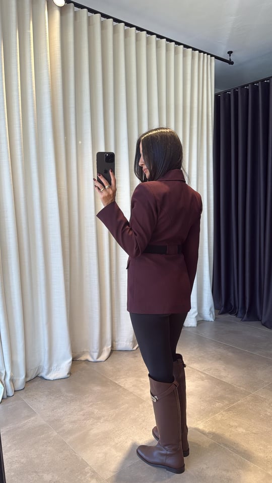 Belted-Blazer Burgundy