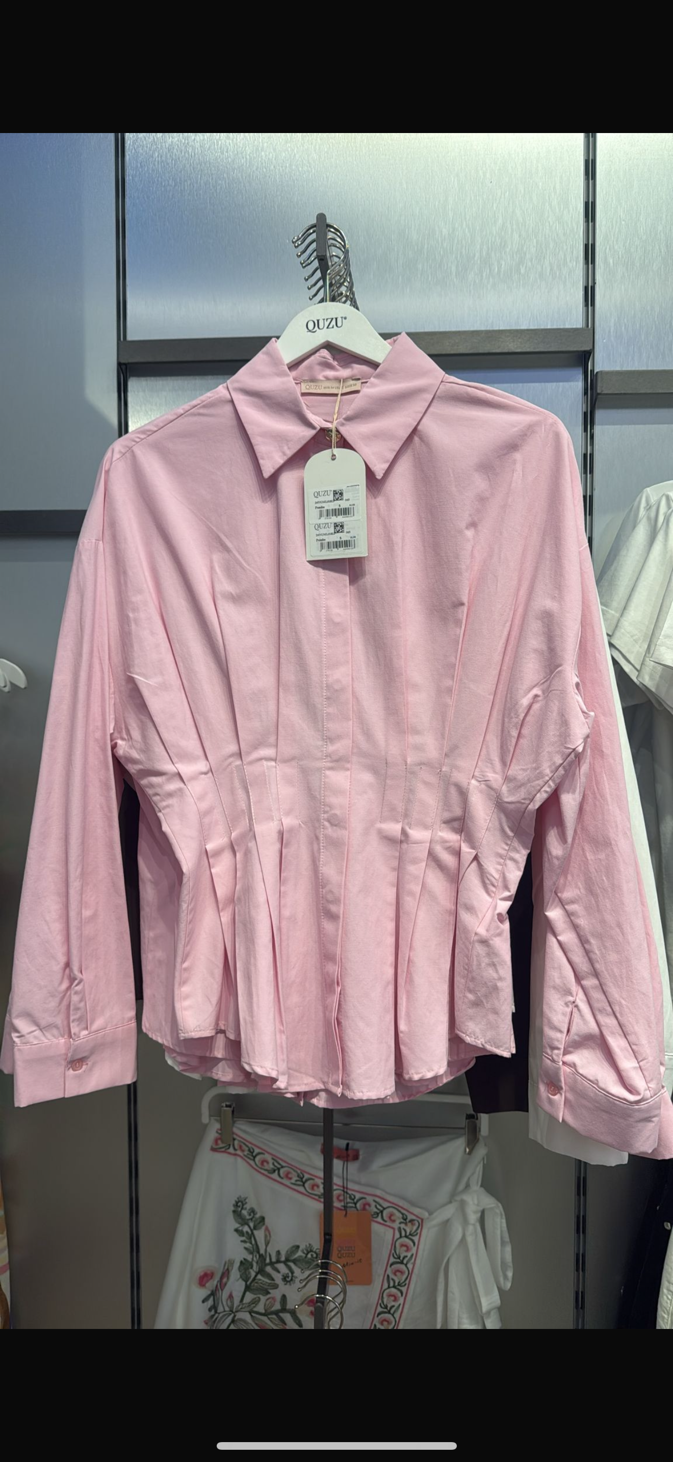 Pink waisted shirt